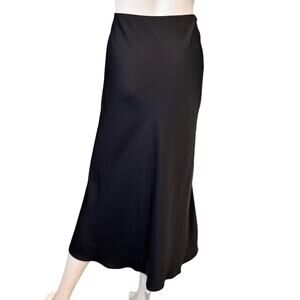 NEW Just Fab Women's Black Flowy Skirt Size XL